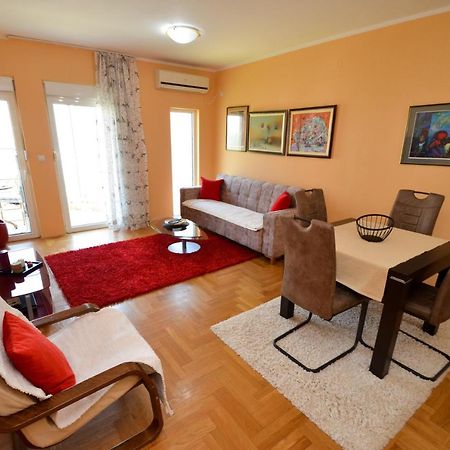 Tea Lux Apartment Kotor Exteriör bild