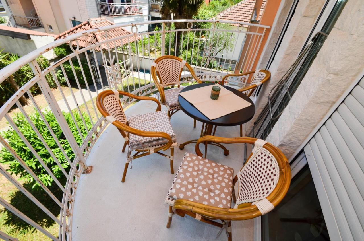 Tea Lux Apartment Kotor Exteriör bild