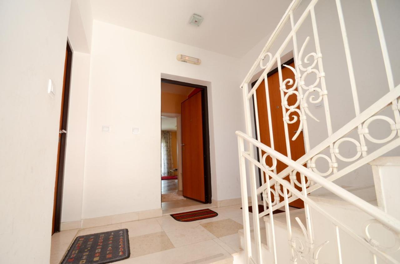 Tea Lux Apartment Kotor Exteriör bild