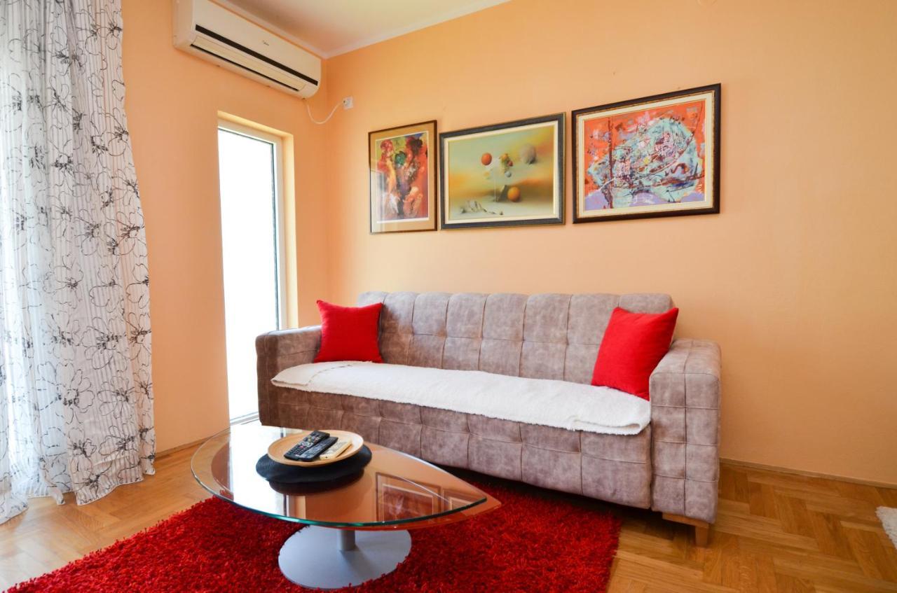 Tea Lux Apartment Kotor Exteriör bild