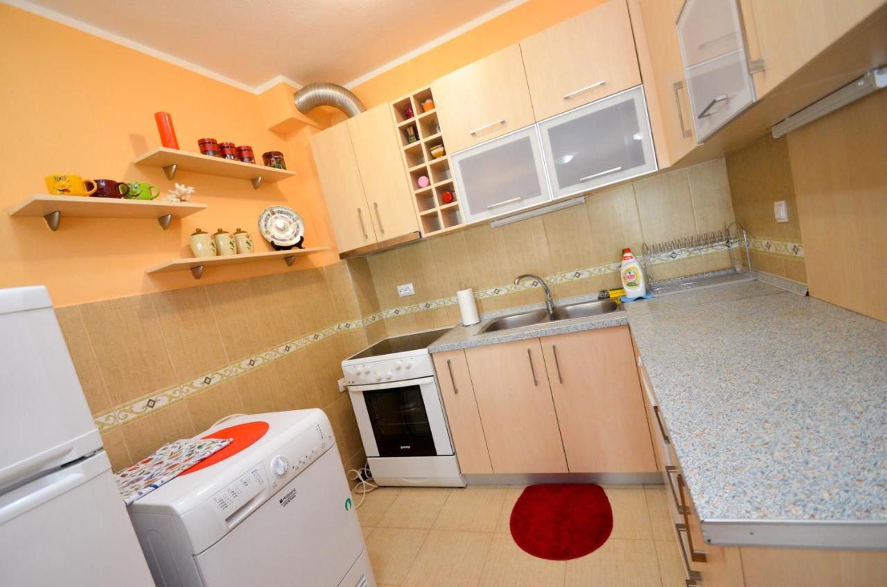 Tea Lux Apartment Kotor Exteriör bild